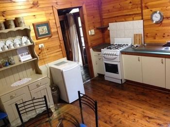 A Settler's Cottage - Flights 8