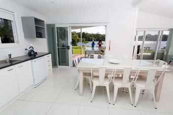 BIG4 Solitary Islands Resort - Caravan Park - Flights 0