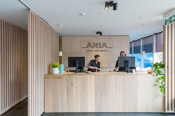 Aria Hotel Apartments - Clarendon - Flights 4
