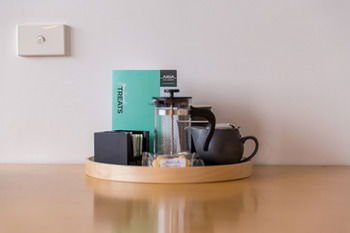Aria Hotel Apartments - Clarendon - Flights 13
