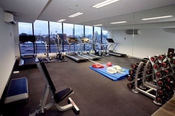 Aria Hotel Apartments - Clarendon - Flights 23
