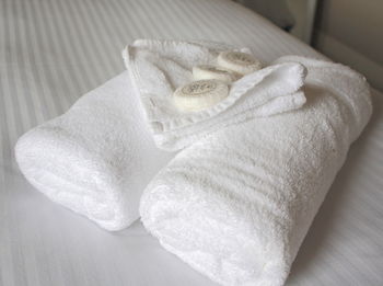 Annandale Hotel - Flights 12