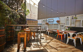 Annandale Hotel - Flights 19