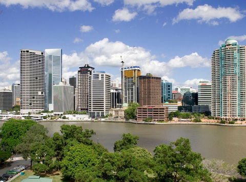 Ibis Brisbane - Flights 5