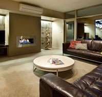 Mineral Spa Villas - Flights