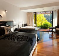Springs Spa Villa - Flights