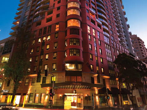 Adina Apartment Hotel Sydney - Flights 8