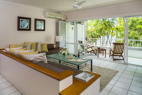 Alamanda Palm Cove By Lancemore - Flights 2