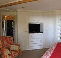 Arabella on Buderim Guesthouse - Flights