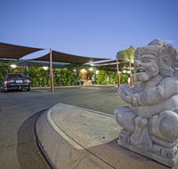 Cattrall Park Motel - Flights