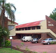 Garden City Motor Inn - Flights
