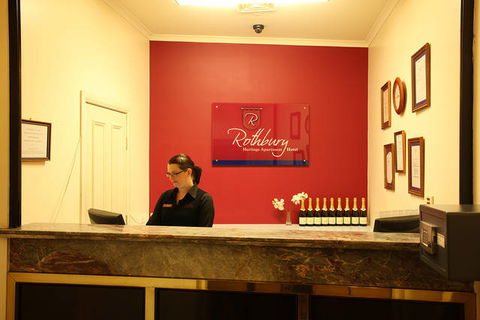 ULTIQA Rothbury Hotel - Flights 1