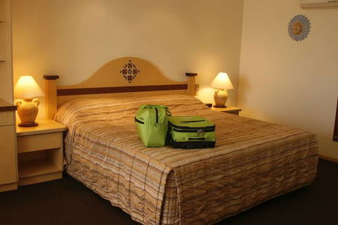 Villa Mirasol Boutique Motel - Flights 0