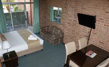 Aspire Alpine Gables And Brumby Bar - Jindabyne - Flights 3