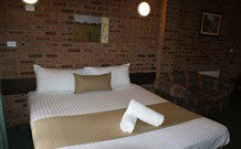 Aspire Alpine Gables And Brumby Bar - Jindabyne - Flights 1