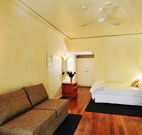 The Eltham Hotel - Eltham - Flights
