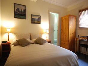Ashfield Manor - Flights 0
