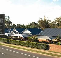Francis Phillip Motor Inn - Flights