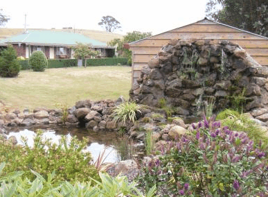 Kentish Hills Retreat - Flights