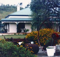 Pepper Tree Ridge Bed and Breakfast - Flights