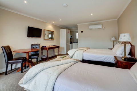 Ashmont Motor Inn And Apartments - Flights 7