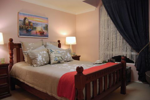 LAuberge Angara Bed And Breakfast - Flights 1
