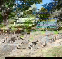 Adelong Golden Gully Caravan Park - Flights