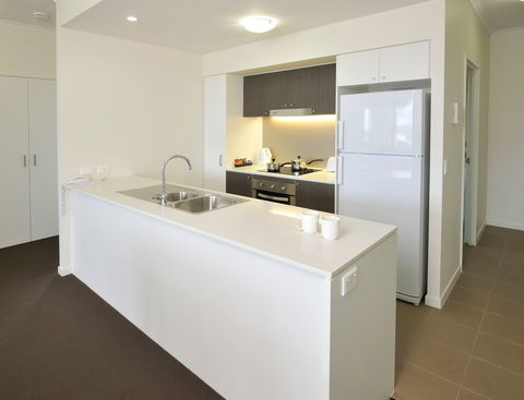 Apartments G60 Gladstone, Managed By Metro Hotels - Flights 4