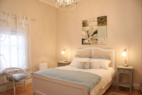 Azalea Cedar-Rose Villa - Flights 2