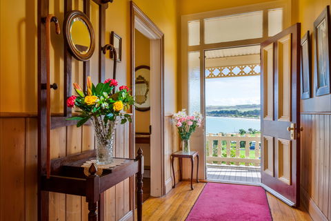 Abbey's Spa Cottage - Flights 2
