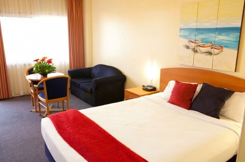 Karinga Motel, SureStay Hotel By Best Western - Flights 3