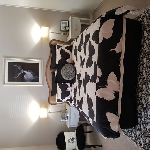 La Maison Riviere - The River House Bed And Breakfast - Flights 2