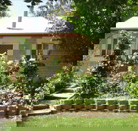 Riesling Trail and Clare Valley Cottages - Flights