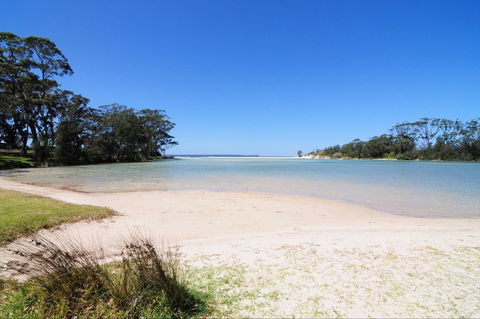 Aqua Leaf Apartment Jervis Bay - Flights 1