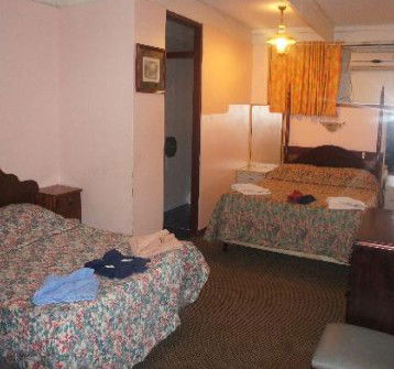 Appin Motel - Flights 4