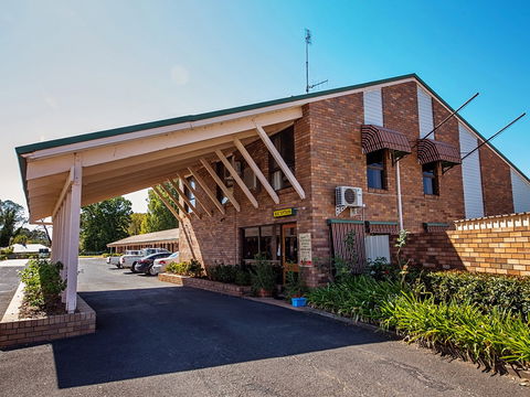 All Travellers Motor Inn - Flights 2