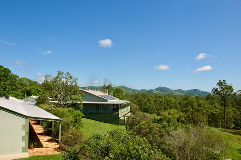 Amamoor Lodge - Flights 0