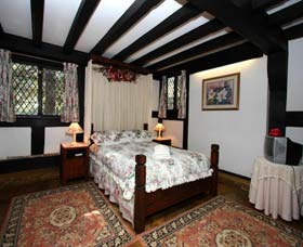 Anne Hathaways Cottage - Flights 0