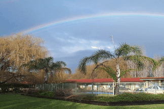 Moruya Motel - Flights