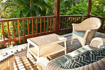 A Beach House At Byron - Flights 1
