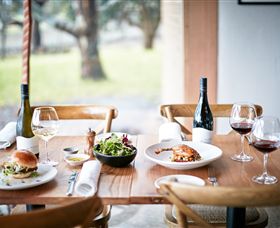 Yabby Lake Vineyard & Cellar Door - Flights 4