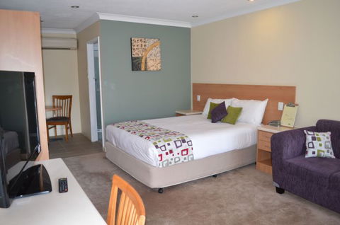 Ibis Styles Orange - Flights 1
