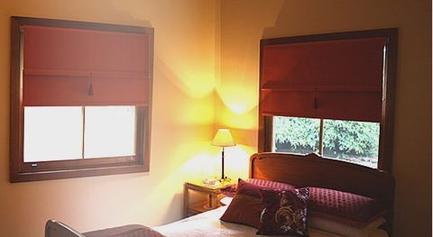 MossGrove Bed And Breakfast - Flights 1