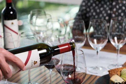 D'Arenberg McLaren Vale: The Dead Arm Shiraz Vertical Masterclass And Cheese Plate - Flights 1