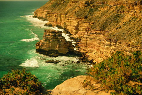 Island Rock And Natural Bridge - Flights 0