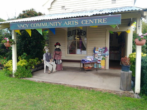 Vacy Community Arts Centre - Flights 0