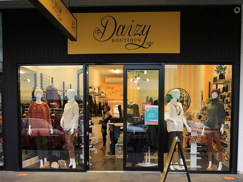 Daizy Boutique - Flights 0
