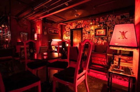 Uncle Ming's Bar - Flights 4
