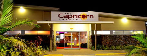 Capricorn Tavern - Flights 1