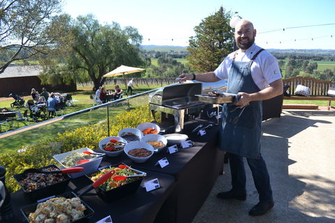 Daddy's Day Out At Borambola Wines By The Roundabout Restaurant - Flights 0